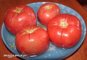 помидоры в кипятке