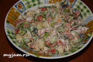 итальянский салат с макаронами